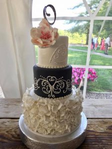 Sugar & Spice Sweetery wedding cake