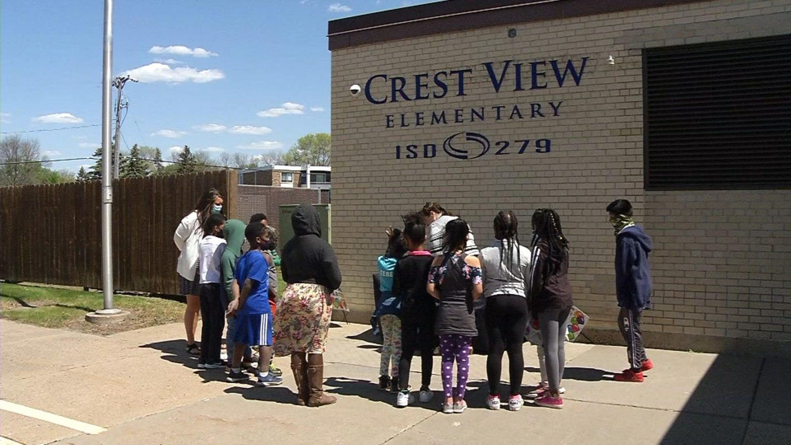 Crest View Elementary Celebrates 60 Years in Brooklyn Park - CCX Media