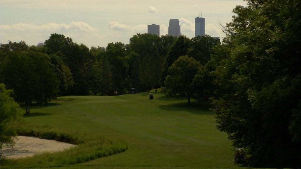 wirth golf course golden valley carjacking