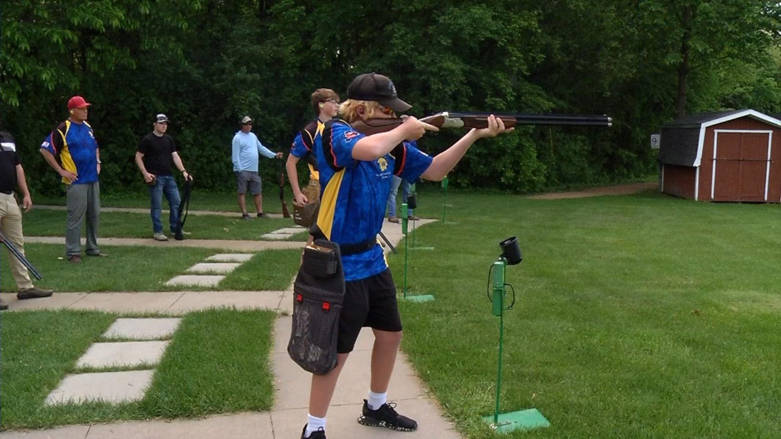 wayzata-trap-and-skeet-shooting-team-practice-at-plymouth-gun-club