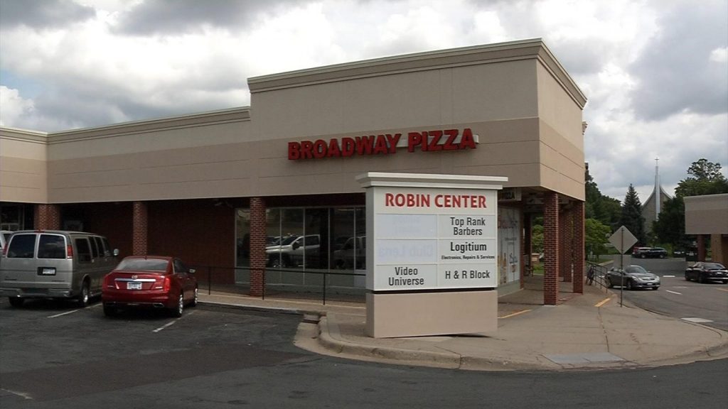 broadway pizza robbinsdale