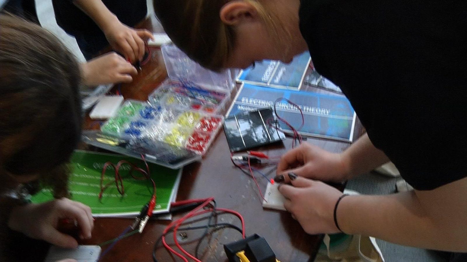 Wayzata High School Hosts 'Women in Construction Day' - ccxmedia.org