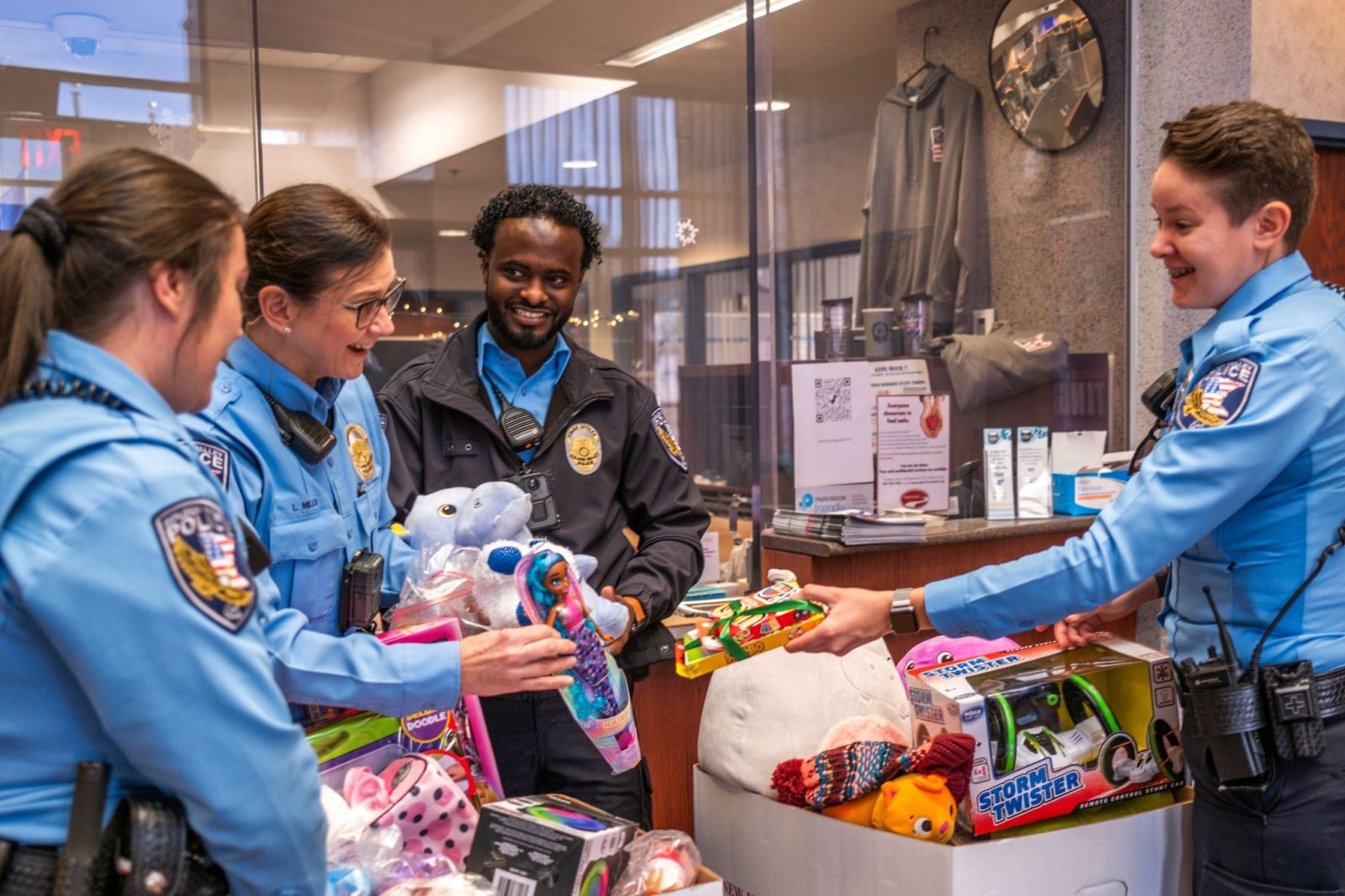 Golden Valley Public Safety Holiday Outreach