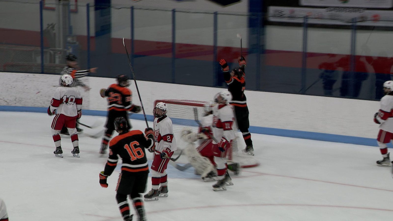 Armstrong/Cooper Boys Hockey Falls to St. Louis Park