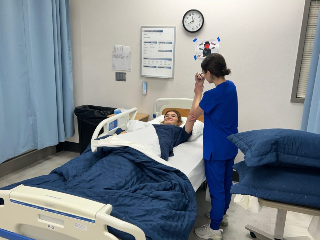 wayzata certified nursing assistant class