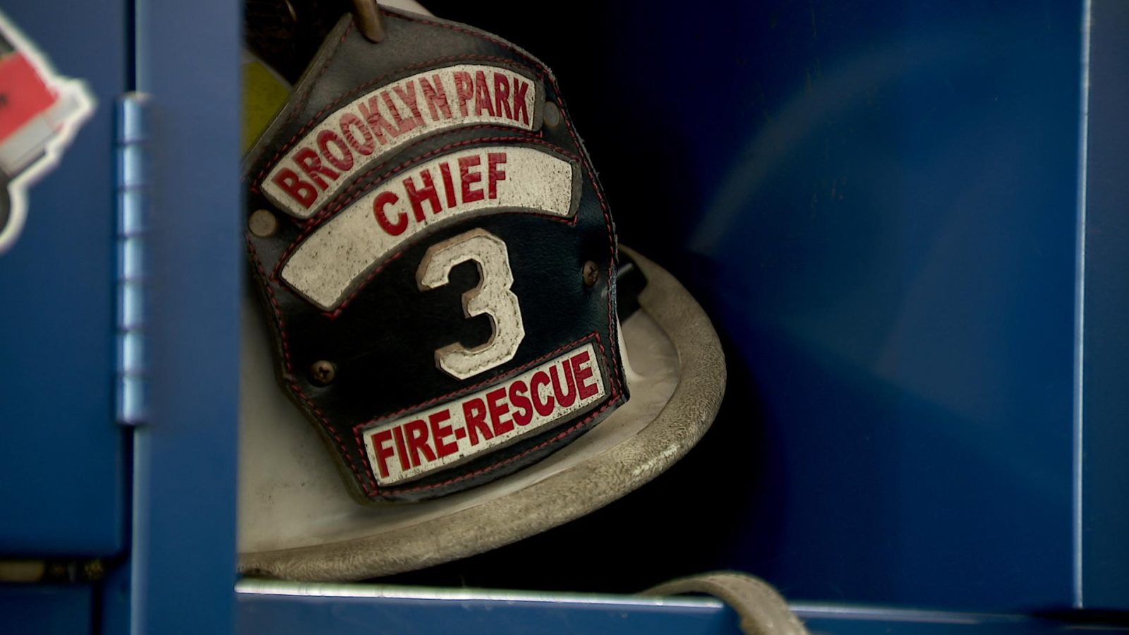 Brooklyn Park fire chief helmet image