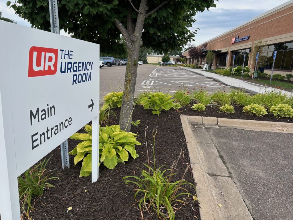 the urgency room sign in golden valley