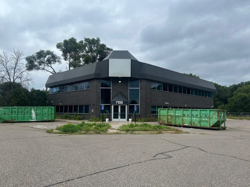 abandoned building in brooklyn center that will house new horizon academy