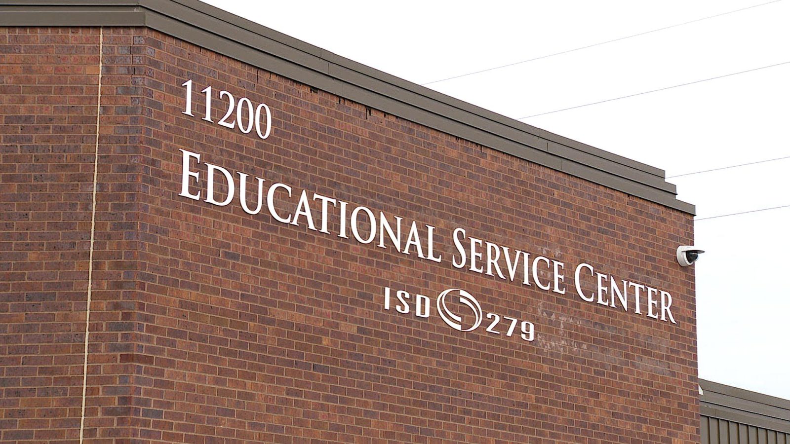 Exterior of the Osseo Area Schools Educational Service Center