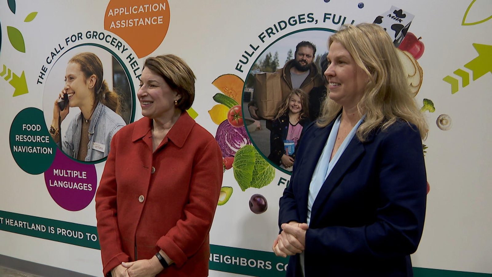 Sen. Amy Klobuchar (D-Minnesota) and Sarah Moberg, CEO of Second Harvest Heartland 