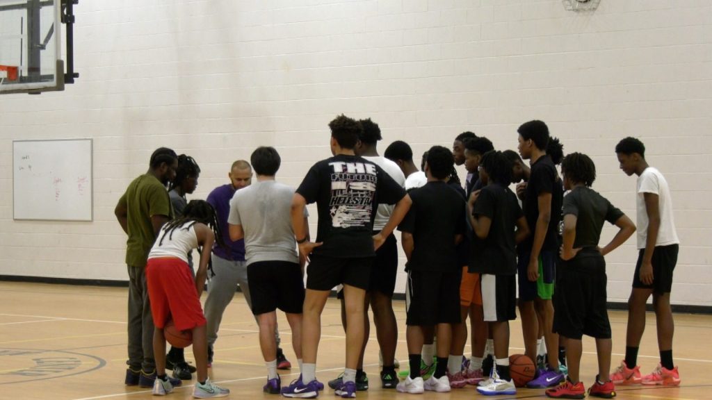 brooklyn center basketball team.