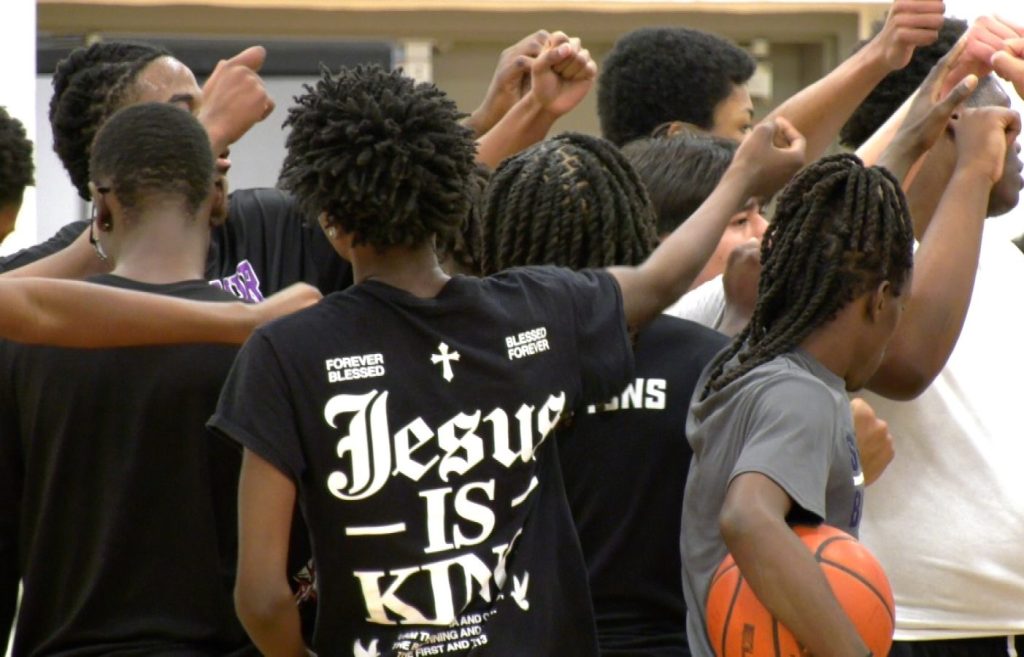 brooklyn center basketball team