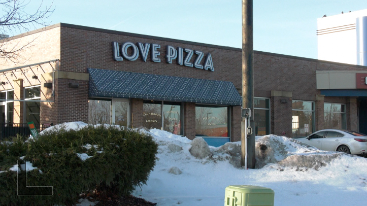 love pizza building in the winter