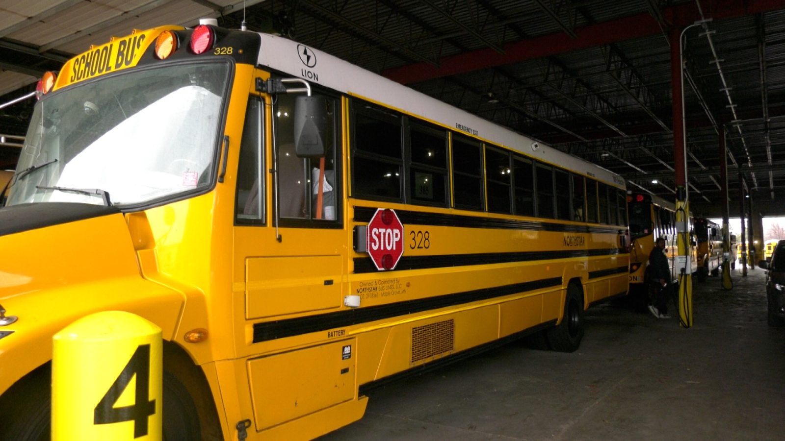 electric school bus